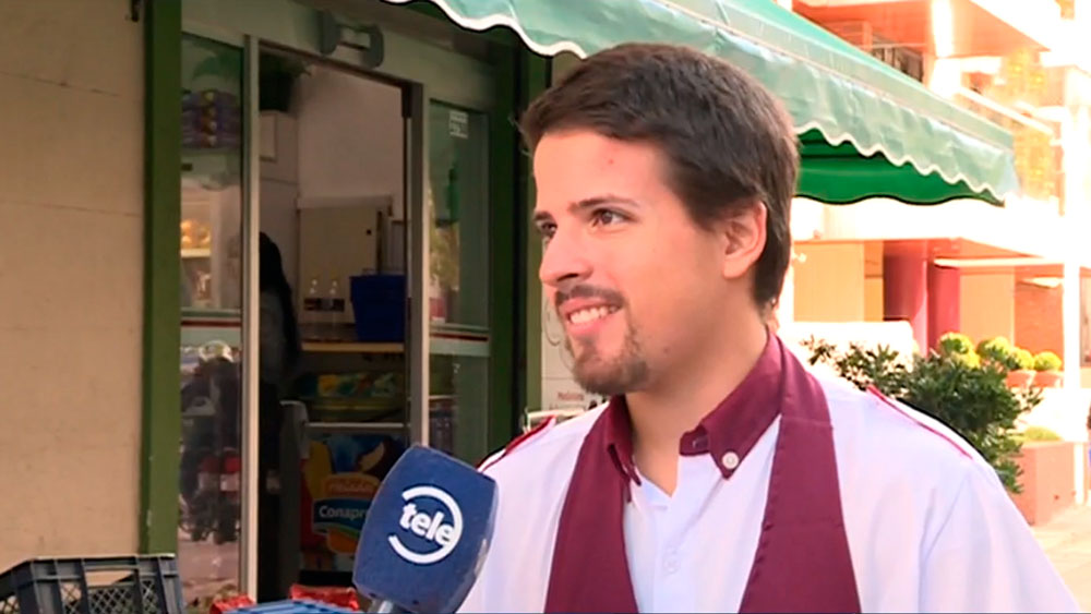 La historia de Maximiliano Baubeta, el hincha que prestó su camiseta en un partido de Peñarol