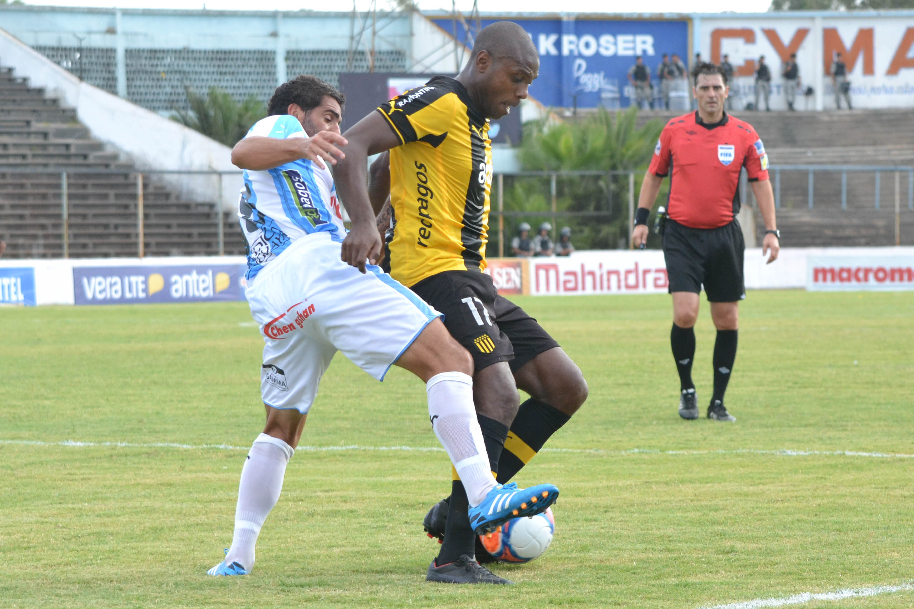 Cerro vs Peñarol - 1° Fecha Clausura 2015-9