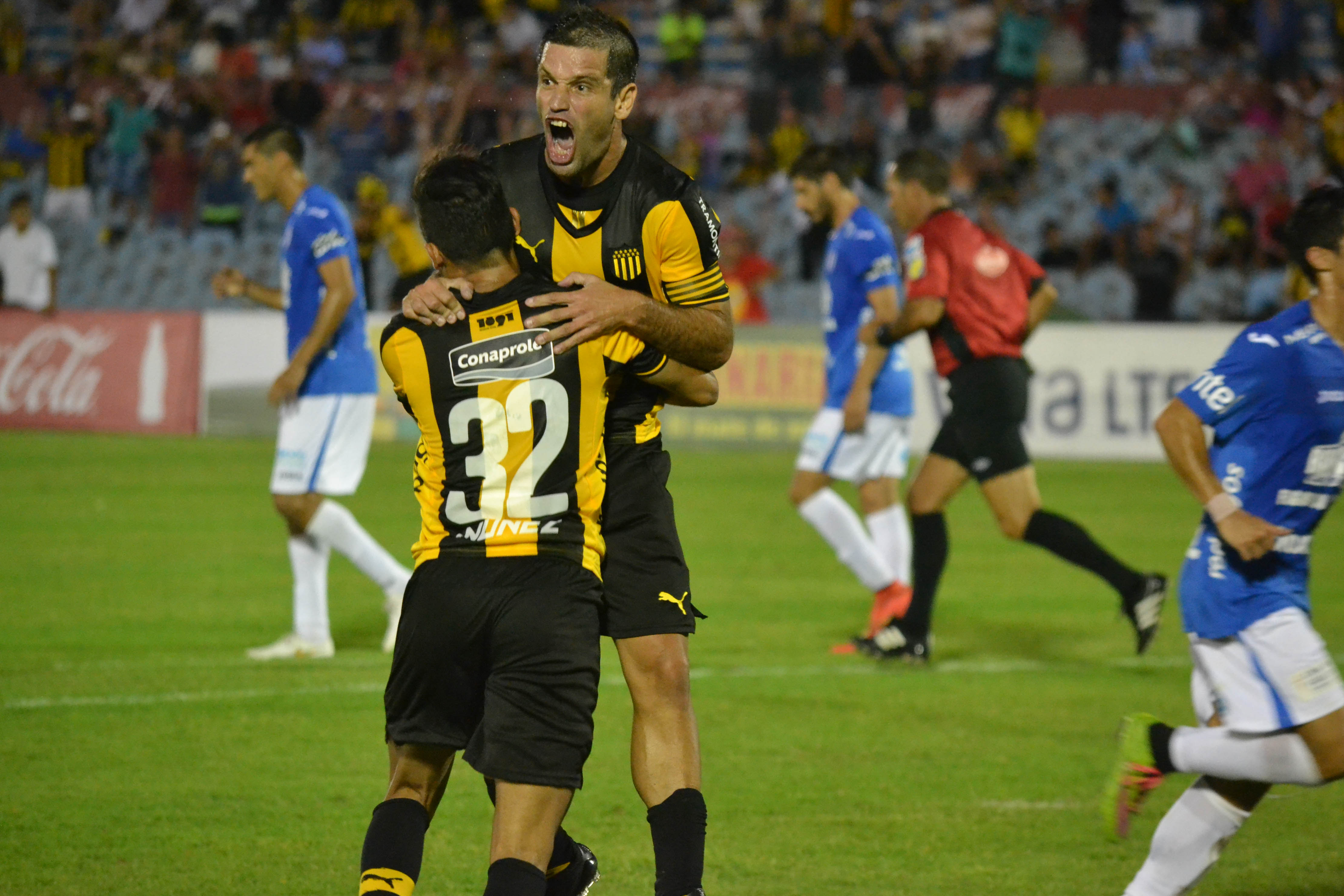 Peñarol vs Juventud de las Piedras- 1° Fecha Clausura 2015-13