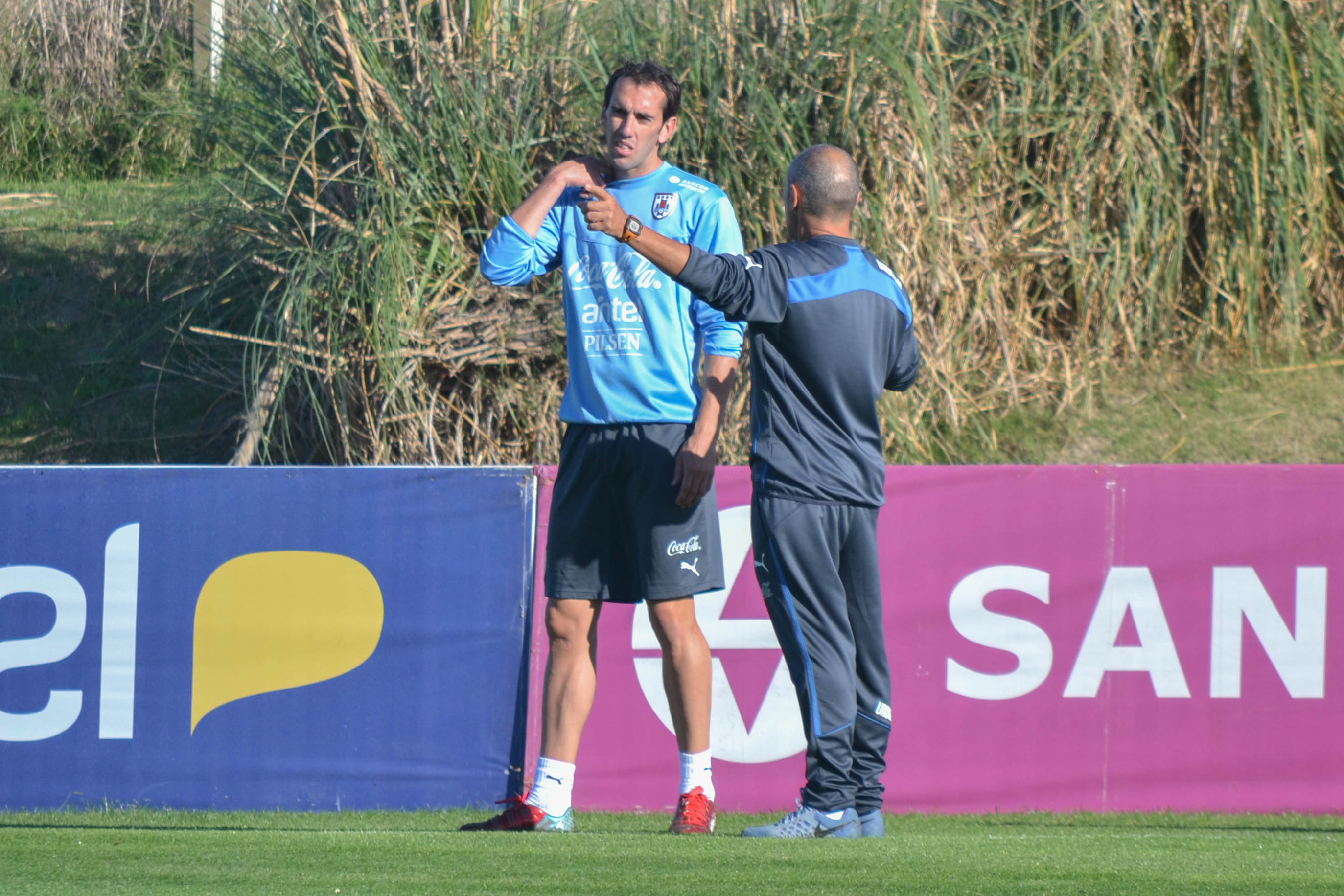 EntrenamientoUruguay28-5-43