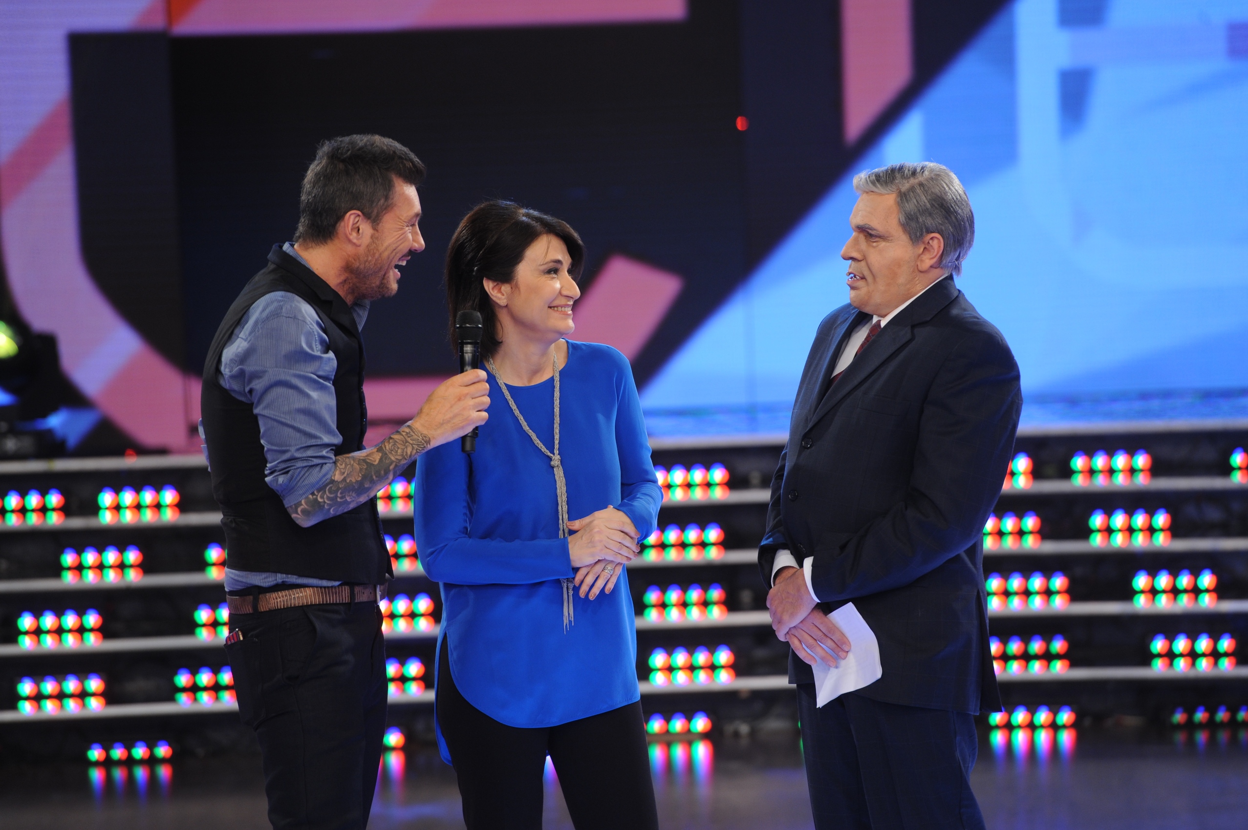 MT, Maria Laura Santillán y Freddy como Santo 2