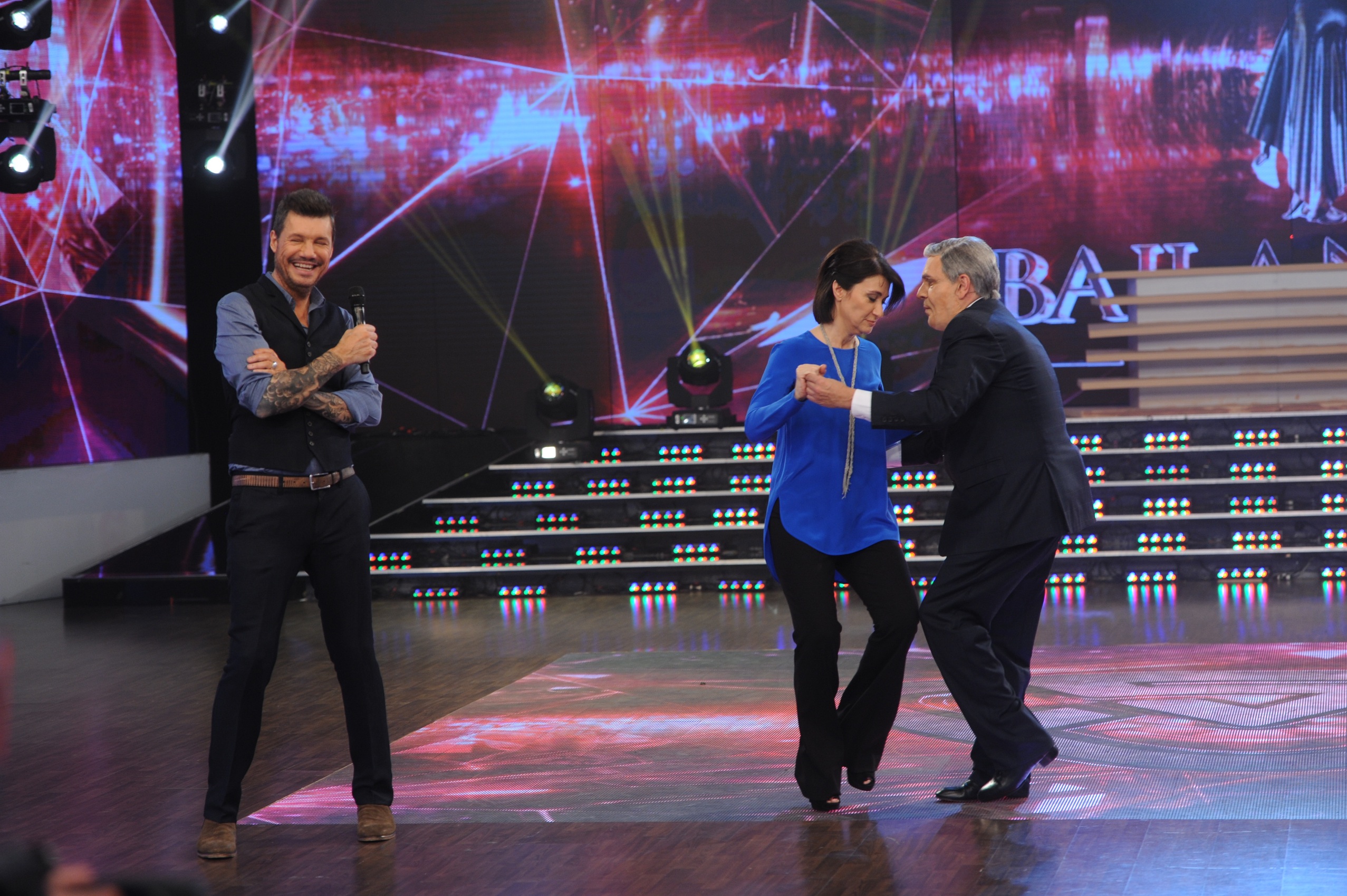 MT, Maria Laura Santillán y Freddy como Santo 4