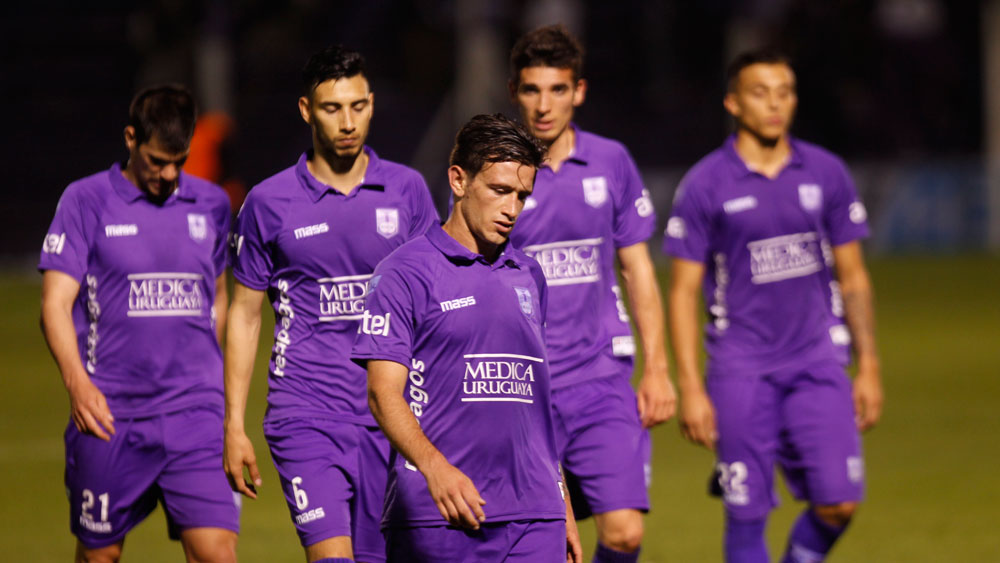 Defensor Sporting empató 0-0 con Huracán - Teledoce.com