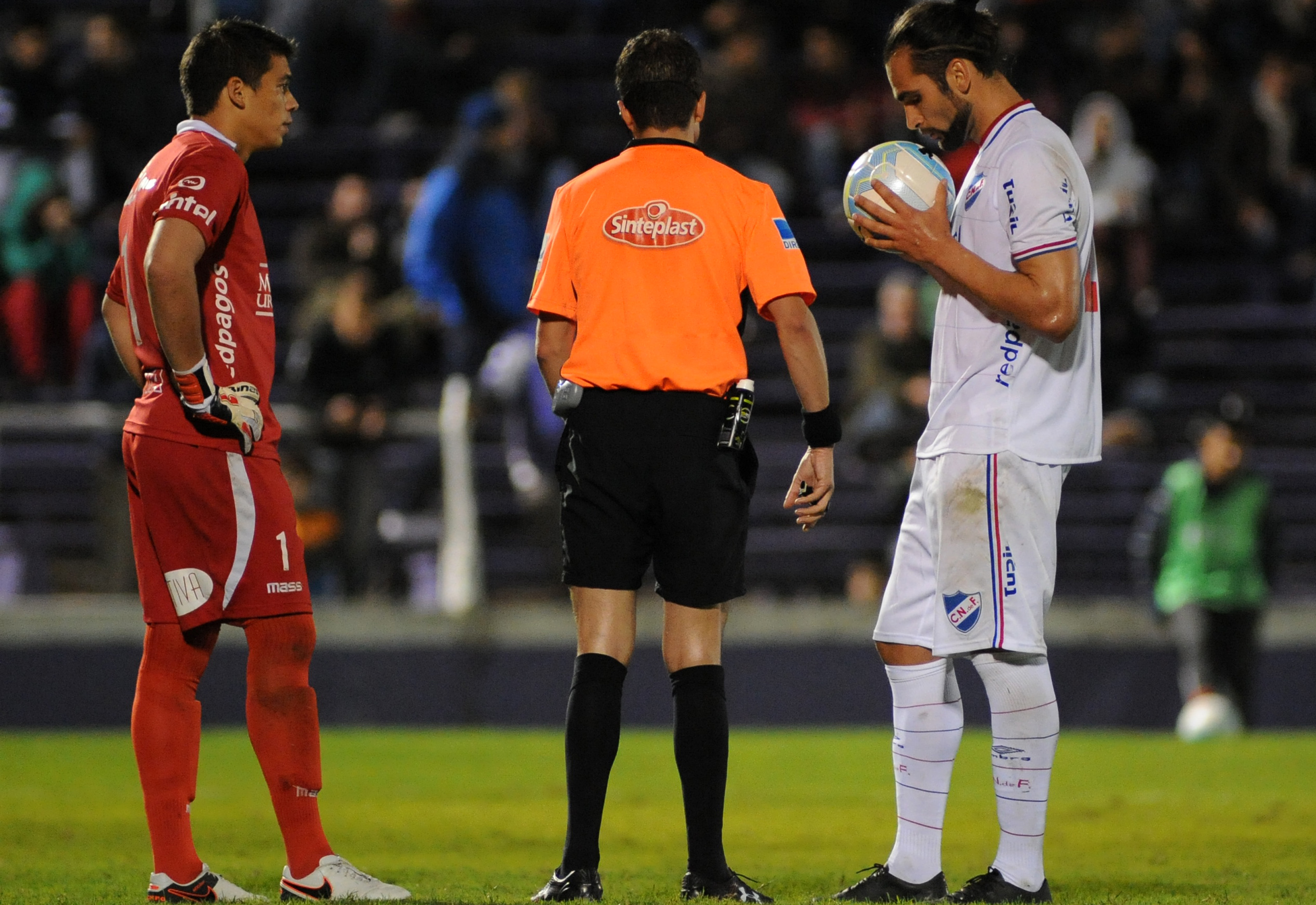 Defensor Sporting vs Nacional