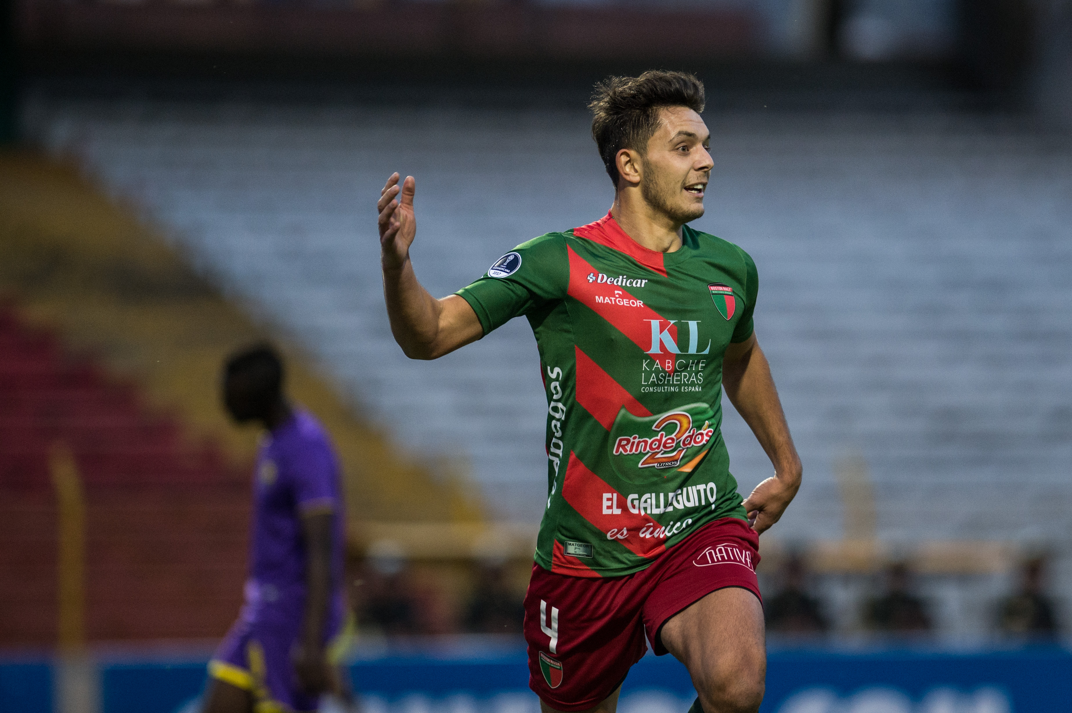 FBL-SUDAMERICANA-COMERCIANTES-BOSTON