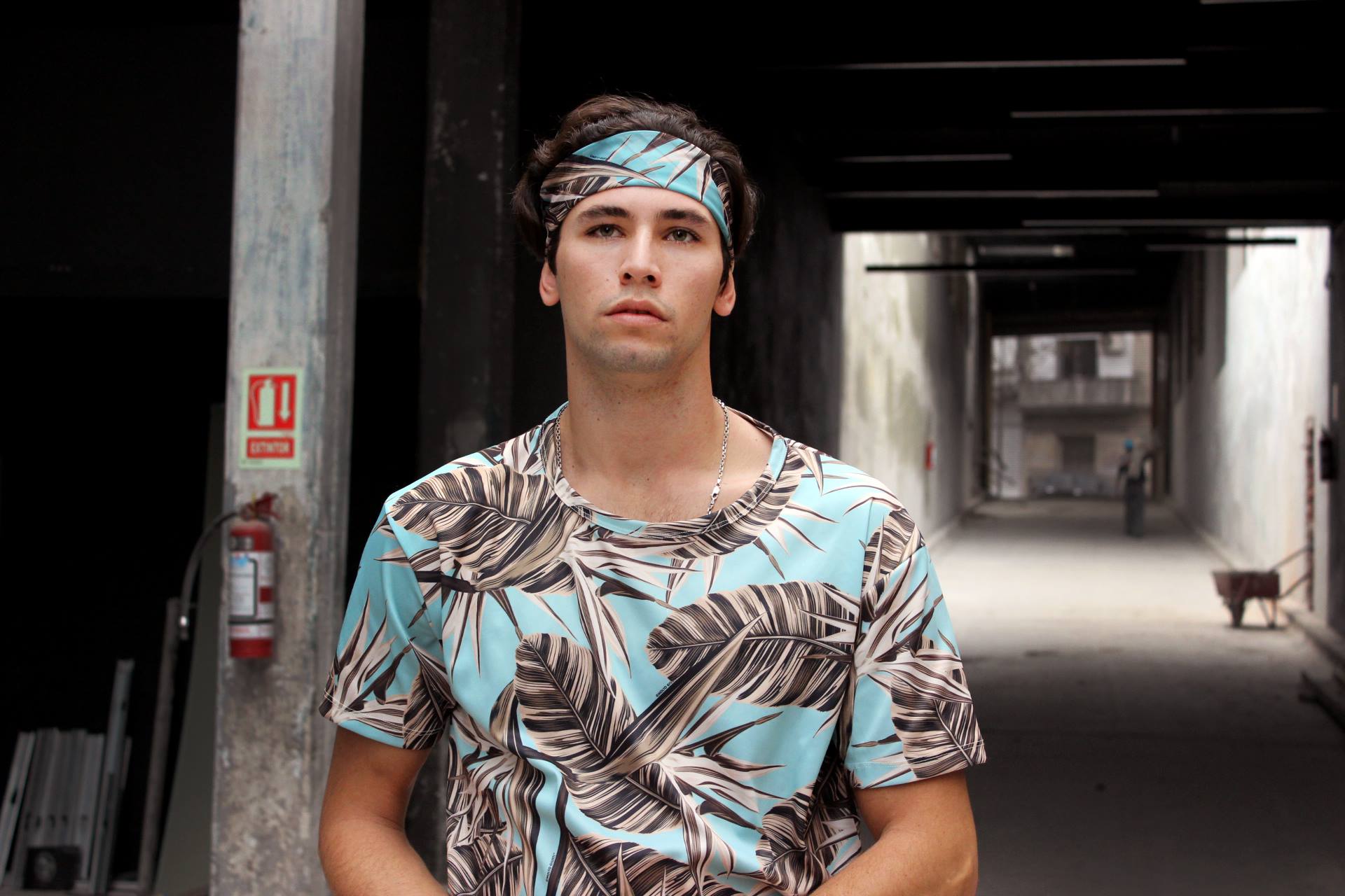 19466551_747704915408130_937199612915069633_o