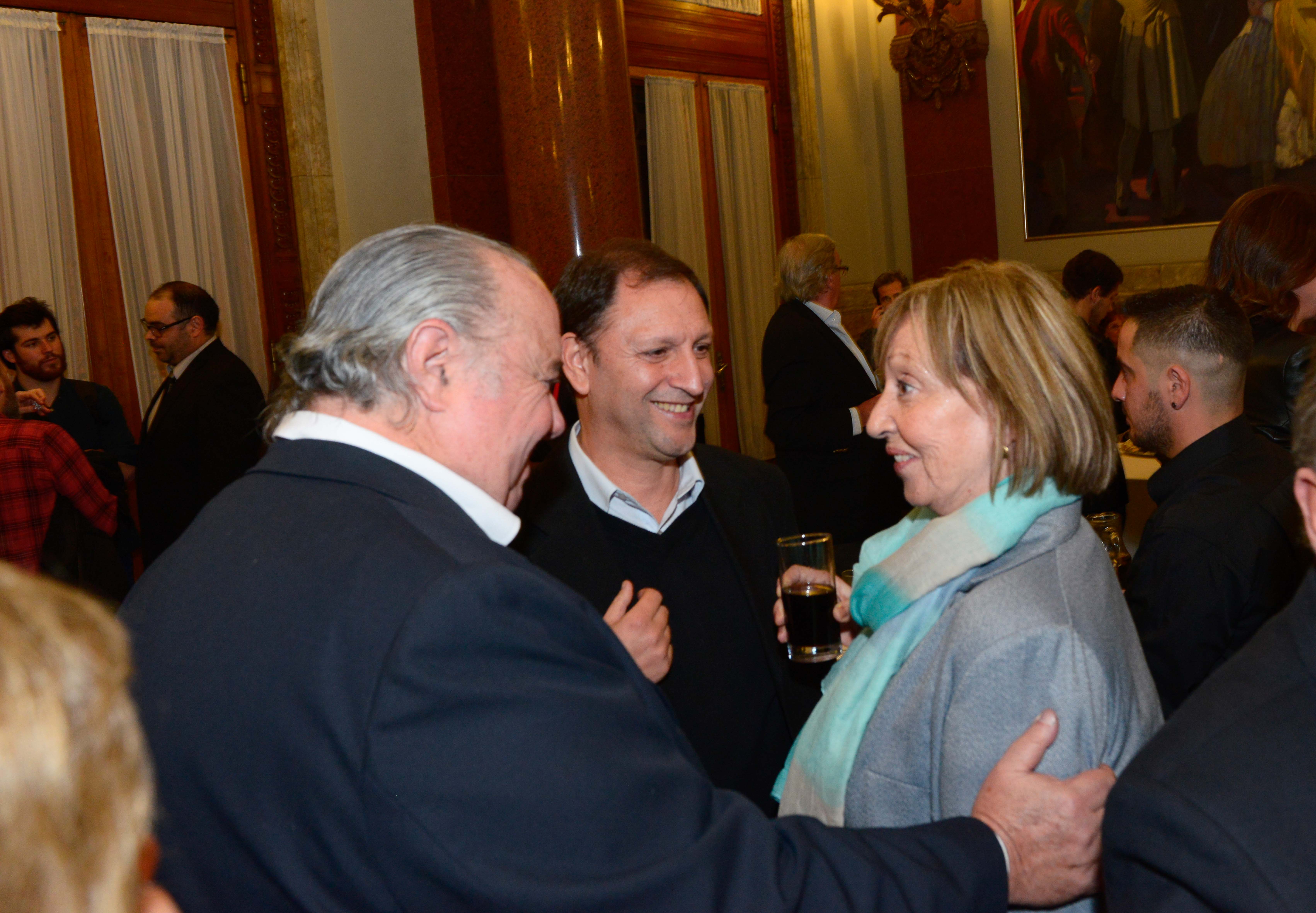 Avant Premiere de El Origen: humor rioplatense.