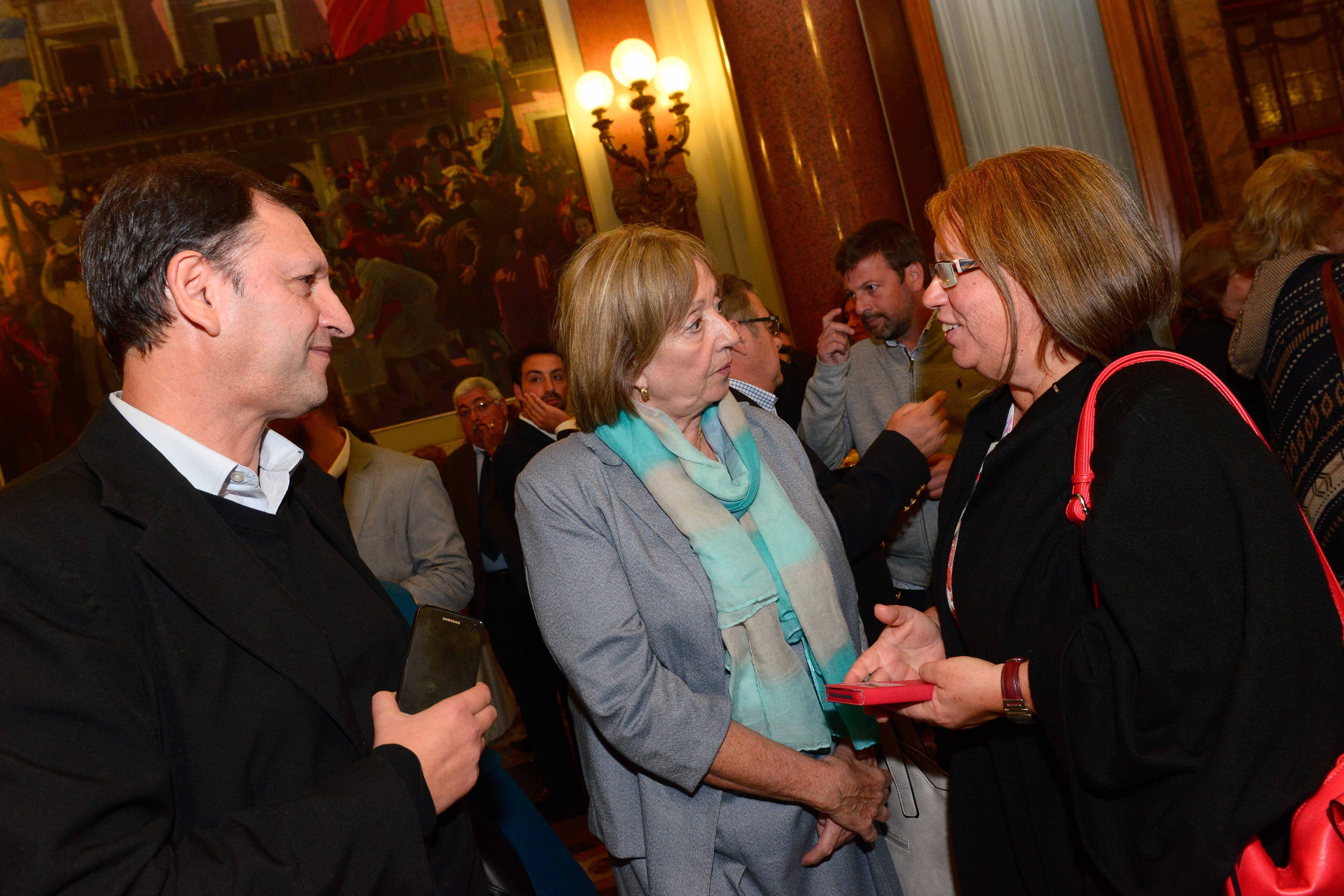 Avant Premiere de El Origen: humor rioplatense.