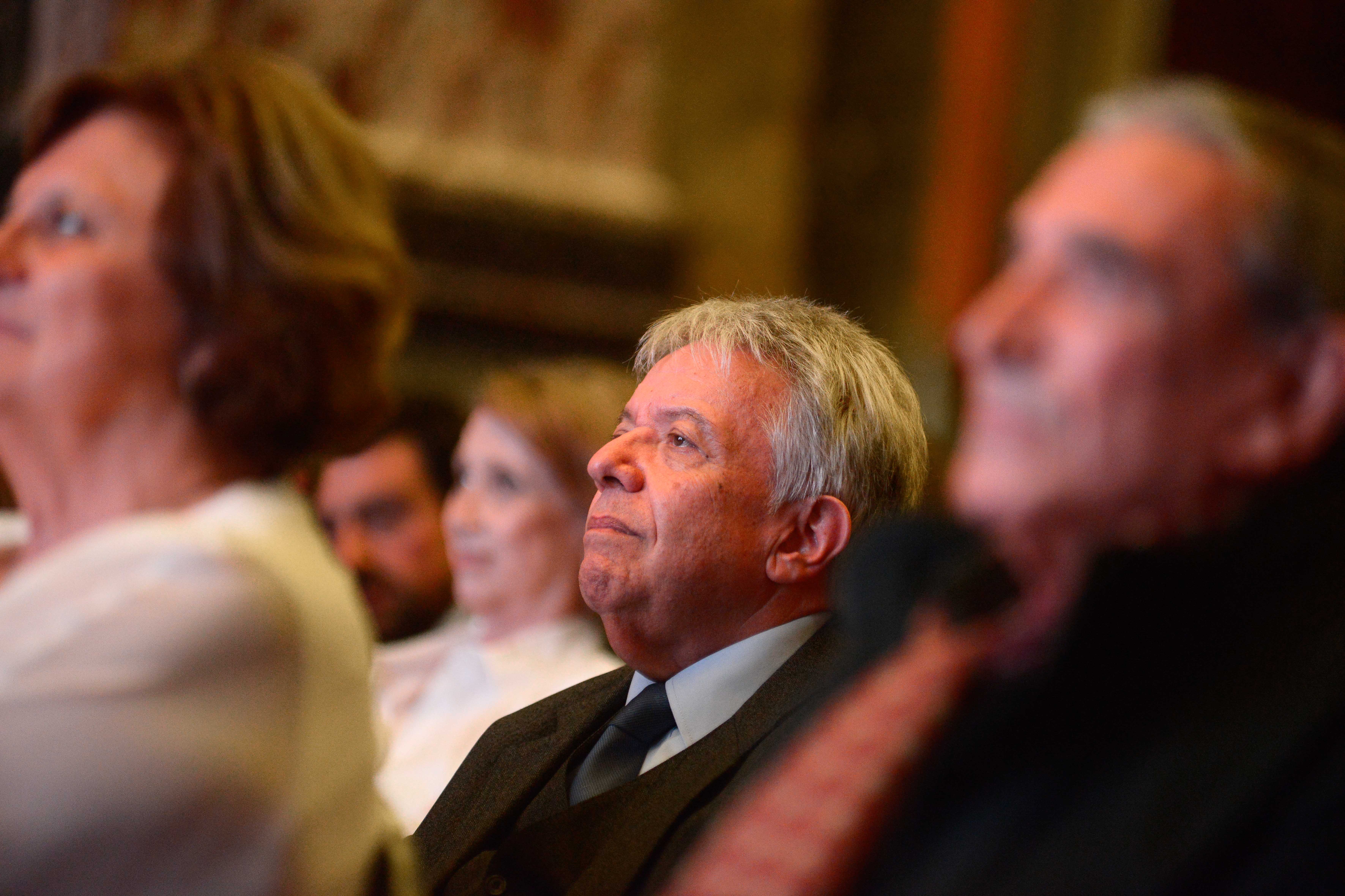 Avant Premiere de El Origen: humor rioplatense.