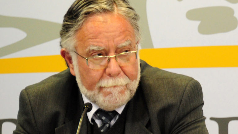 Para José Bayardi fue un error del gobierno no haber sancionado antes a ...