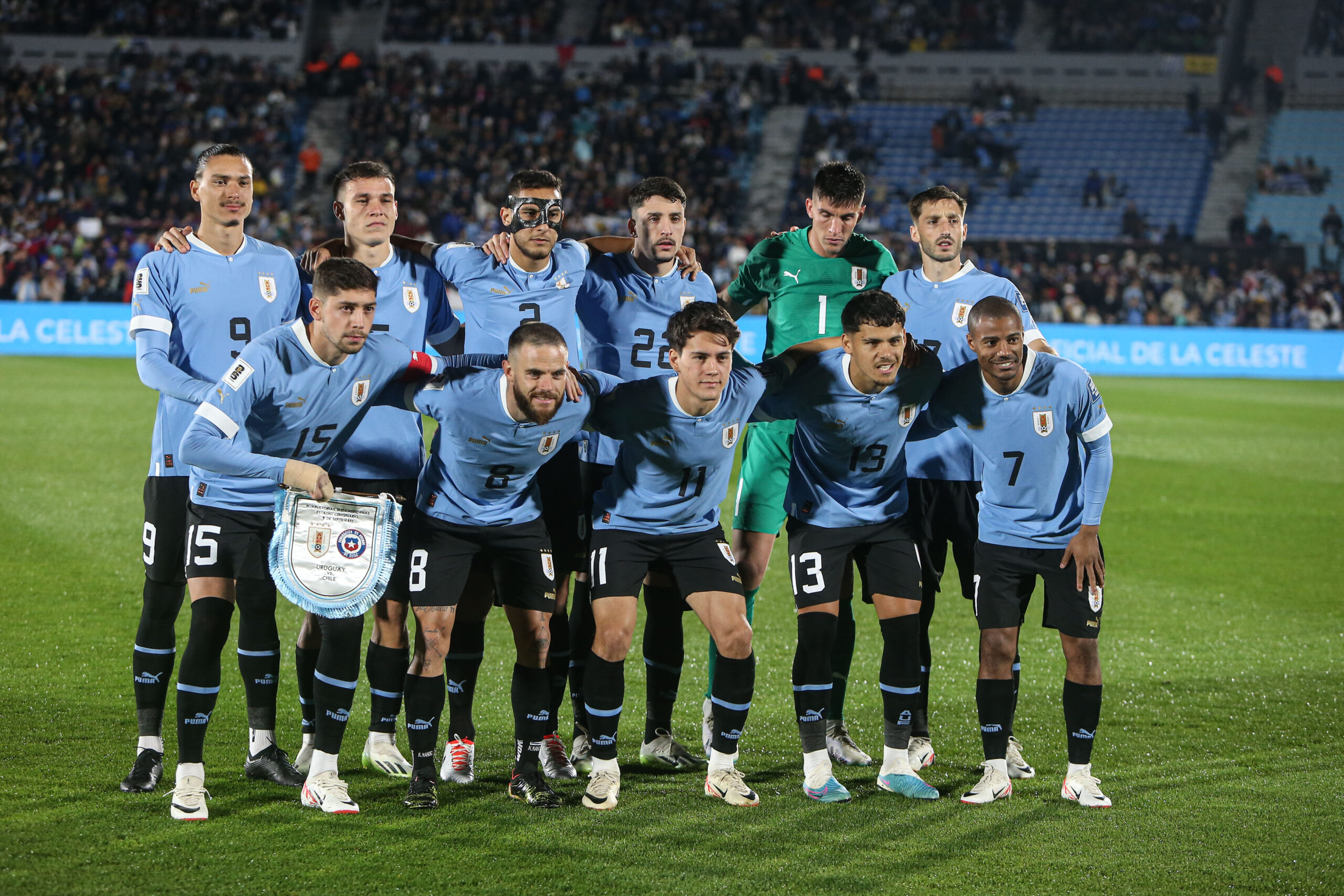 La selección uruguaya apoyó a la Mutual y a los jugadores del fútbol  uruguayo y apuntó a los dirigentes⁣ ⁣ La grave situación que vive…