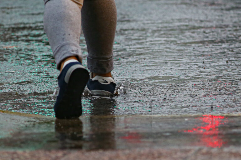Inumet alerta a la población por tormentas fuertes y la formación de un ciclón extra-tropical a partir del viernes
