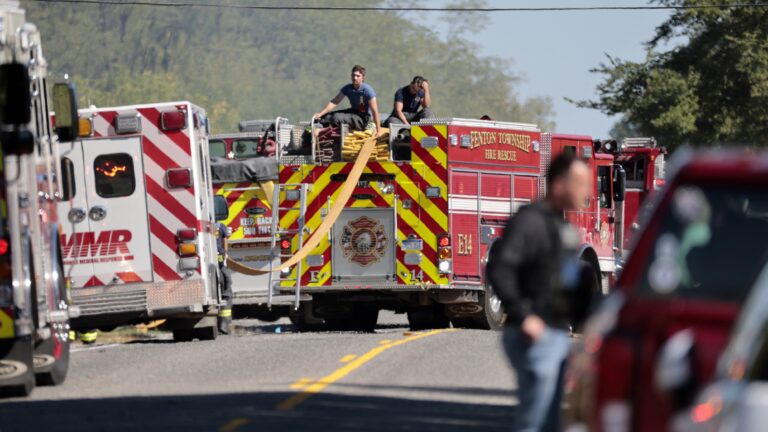 Ataque armado e incendio en iglesia de Michigan: al menos dos personas murieron y varias resultaron heridas