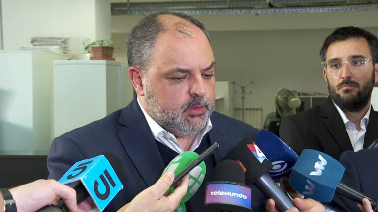 Charles Carrera denunció una ¨causa armada¨ en su contra y apuntó contra el exministro Luis Alberto Heber