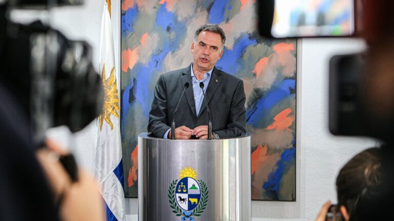 “Algún actor privado se va a tener que hacer cargo”, dijo Orsi sobre la reforma del Estadio Centenario de cara al mundial 2030