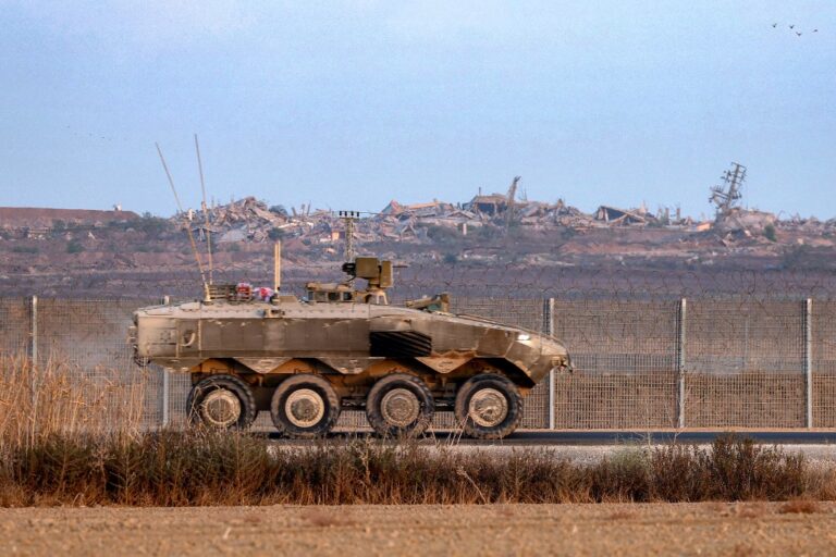 Israel da "última oportunidad" para evacuar ciudad de Gaza; quienes se queden serán "considerados terroristas", dijo ministro de Defensa