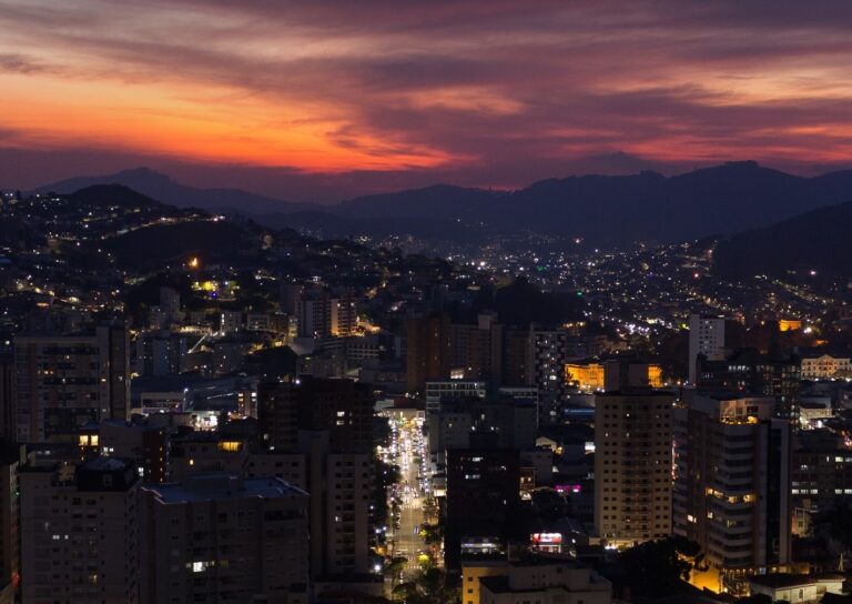 Incendio en subestación en Paraná provocó apagón en casi todo Brasil