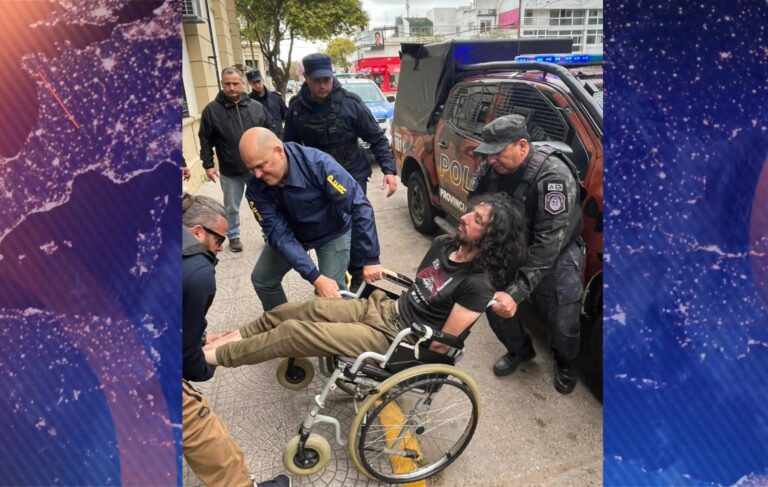 “Salió como si llevara al nenito a la plaza”: habló un vecino de las dos mujeres asesinadas por el uruguayo Pablo Laurta