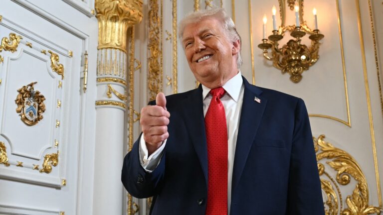 Trump amenaza a países europeos con nuevos aranceles hasta que Estados Unidos adquiera Groenlandia