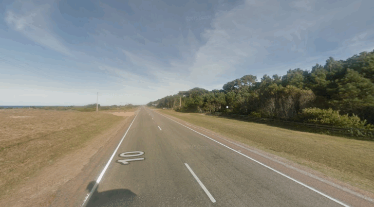 Un niño de dos años fue hallado caminando solo en la madrugada de este viernes en la costa de un balneario cercano a José Ignacio