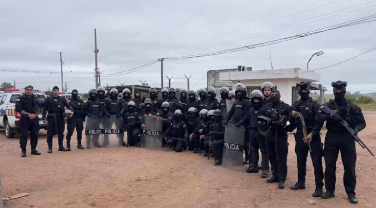Con gases químicos y disparos de estruendo, Policía de Cerro Largo sacó a un preso de la cárcel que se negaba a ser trasladado