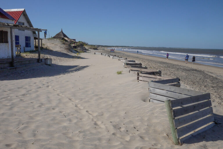 Un niño de seis años murió luego de sentirse mal en una playa de Valizas y sufrir un paro cardíaco en un centro médico de Castillos