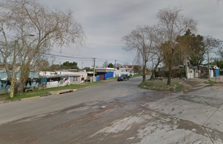 Una bebé de un año resultó herida de bala mientras dormía en su casa de Flor de Maroñas; recibió dos disparos