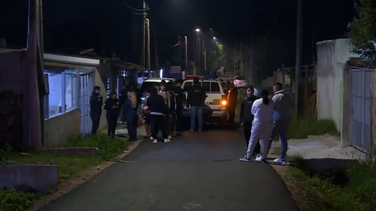Ayer un policía mató a su pareja, sus suegros y luego se suicidó